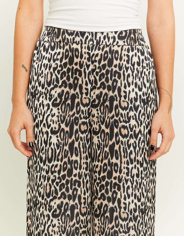 Leo Print Satin Wide Leg Pants | Leo Print