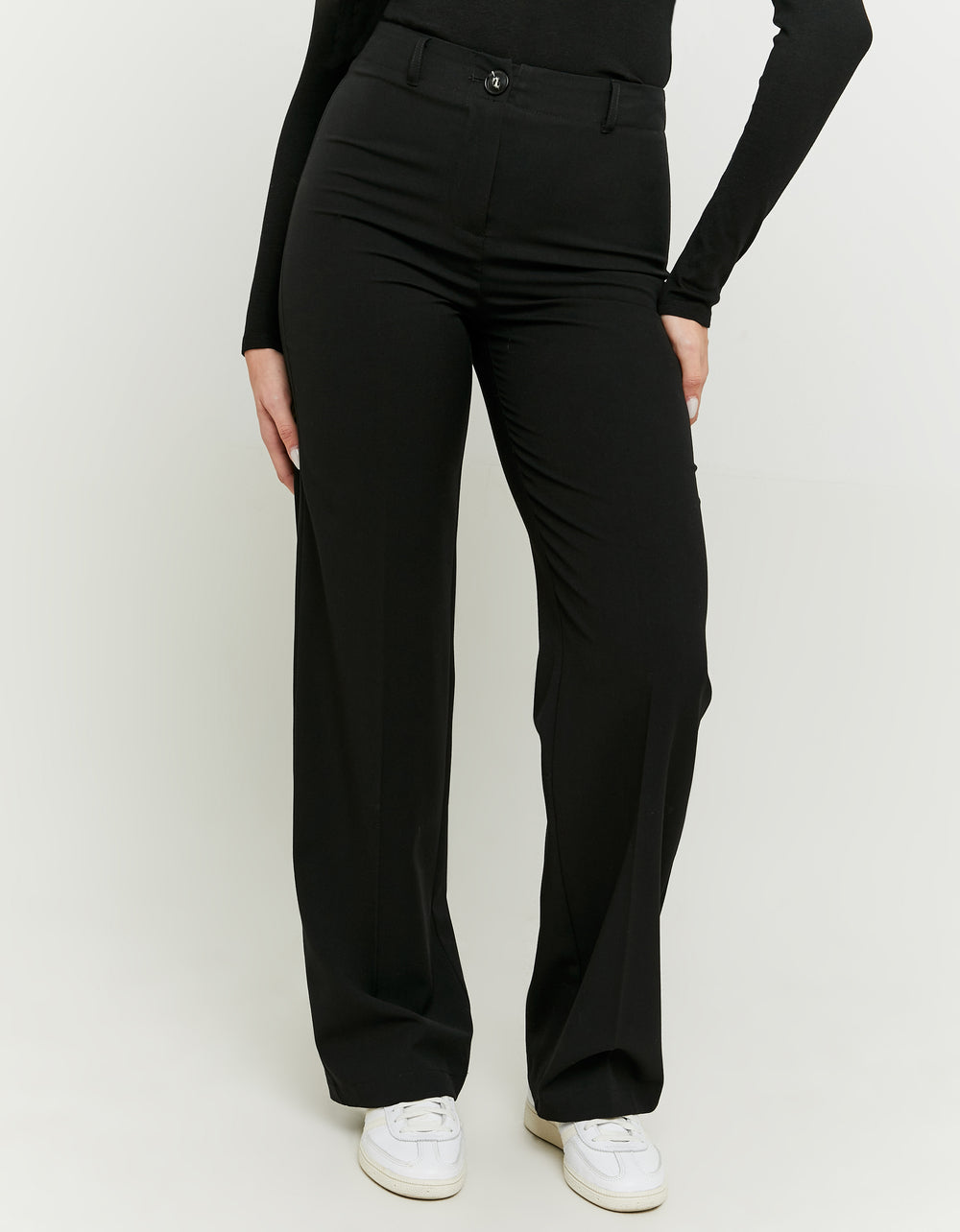 Mid Waist Straight Trousers | Black