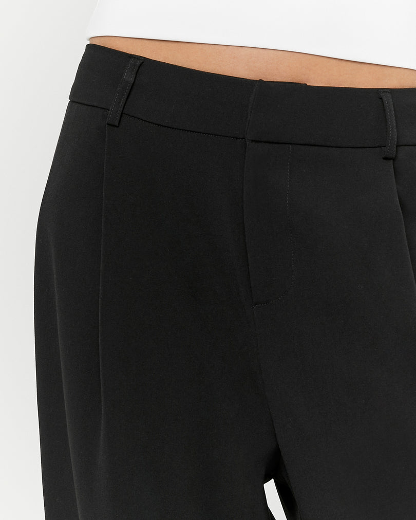 Straight Pants | Black