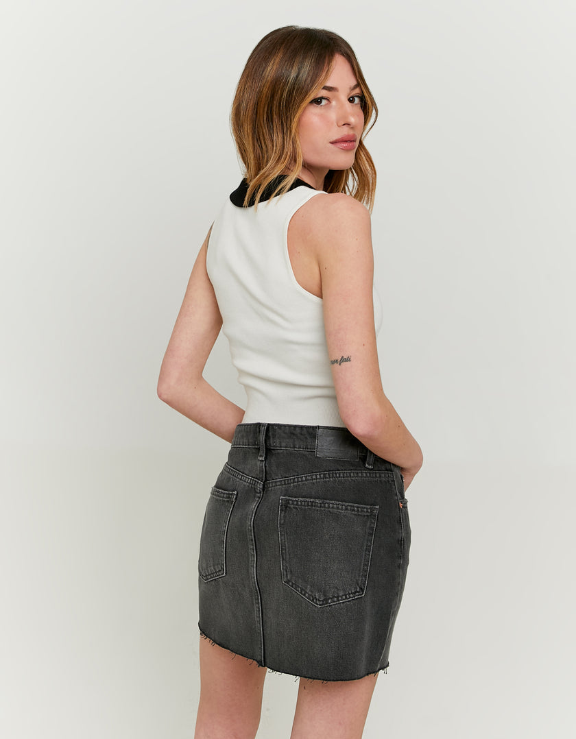 Knitted Sleeveless Polo Top | Off White - Black