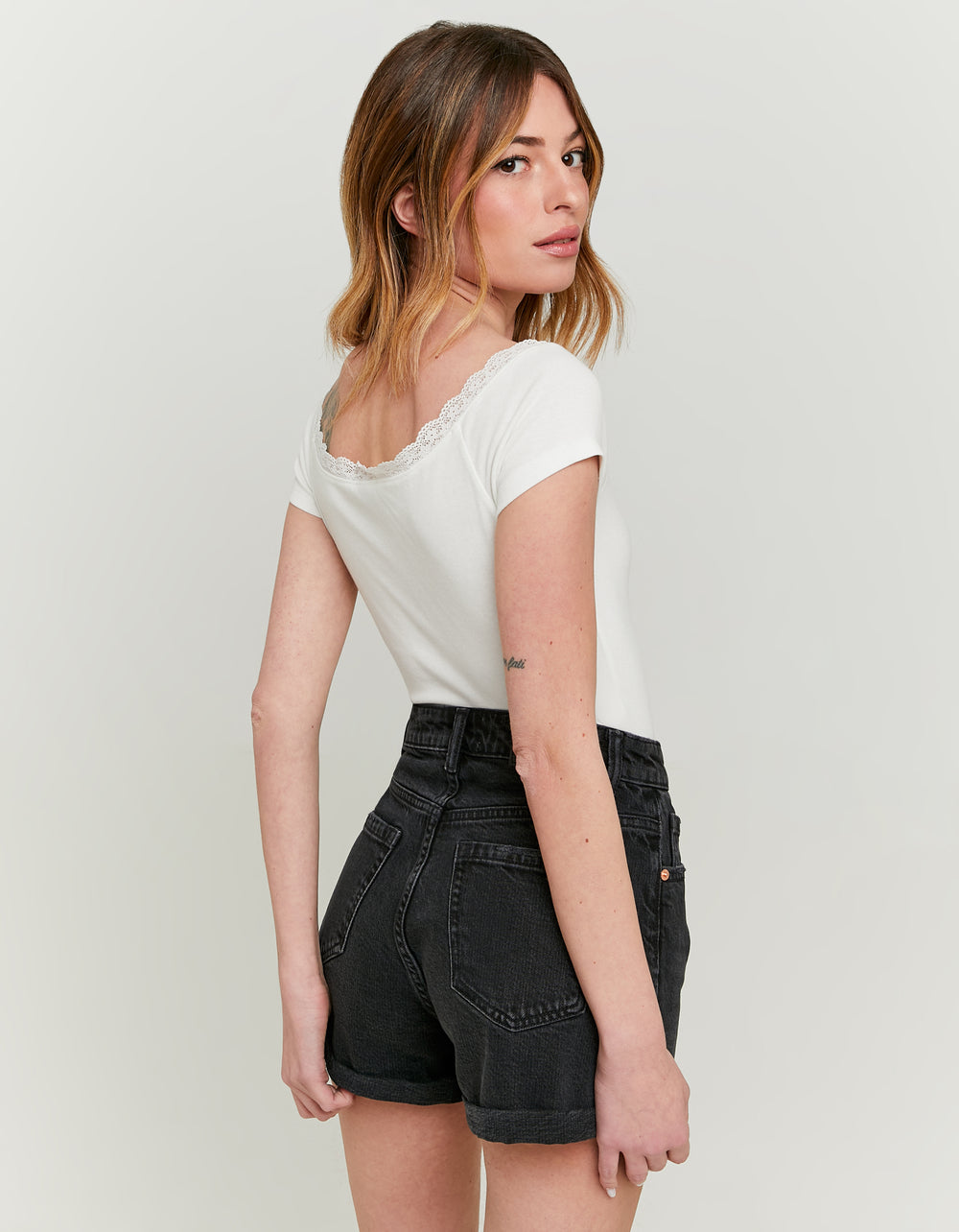 Basic Off Shoulder T - Shirt | Off White