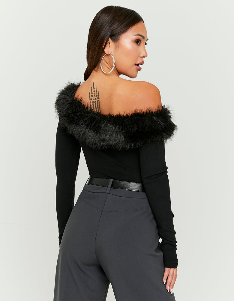 Asymmetric Top with Faux Fur | Black