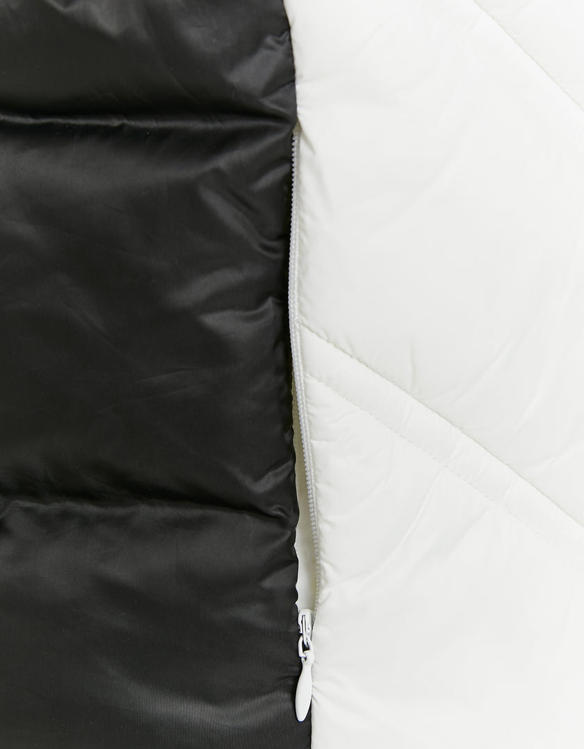 Light Padded Vest | Black-Off White