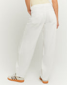 Barrel Trousers | White