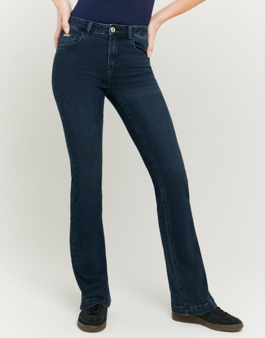 Mid Waist Bootcut Jeans | Unwashed