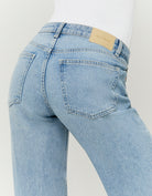 Low Waist Straight Jeans | Bleached