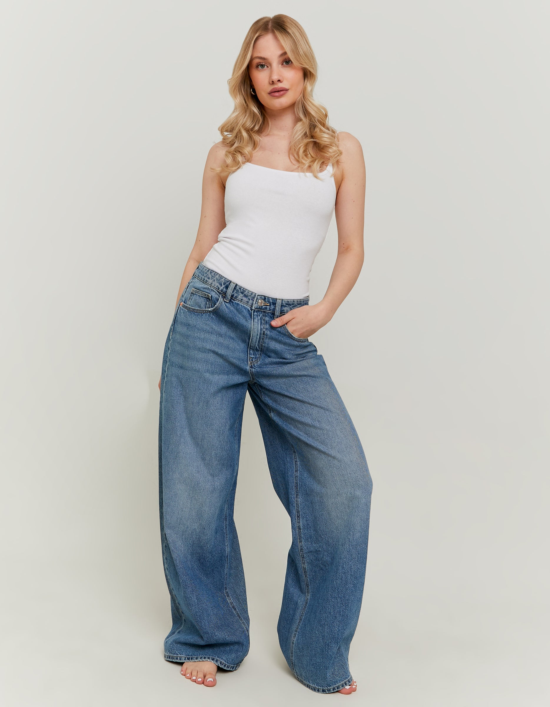 Mid Waist Baggy Jeans | Dark Wash