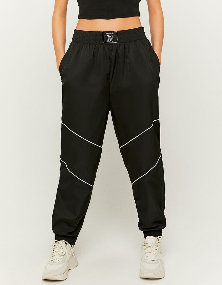 Basic Sporty Joggers | Black