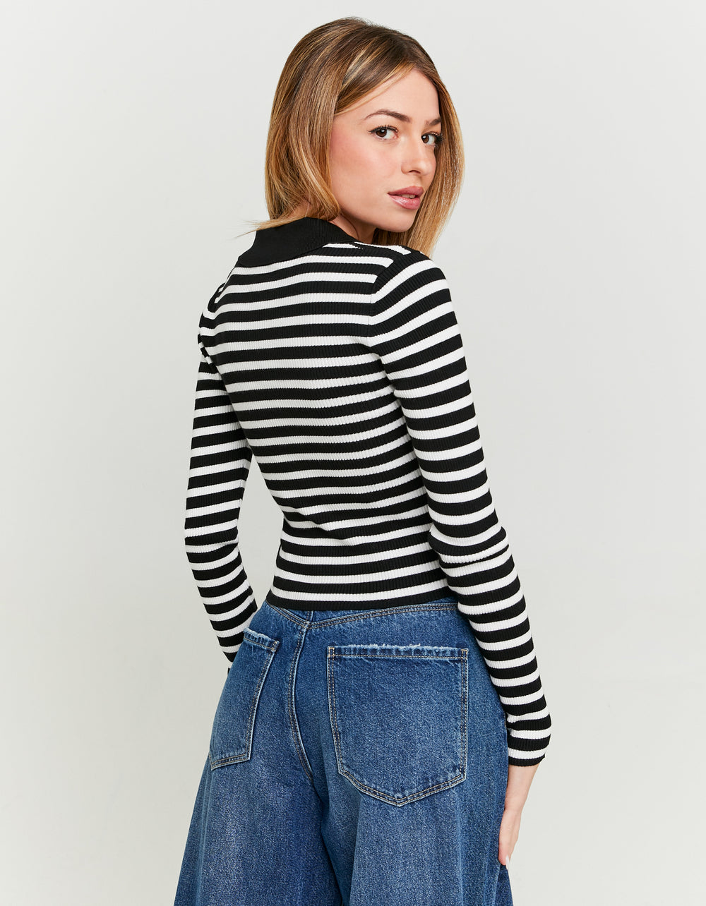 Fitted Jumper with Polo Neck | Off White-Black