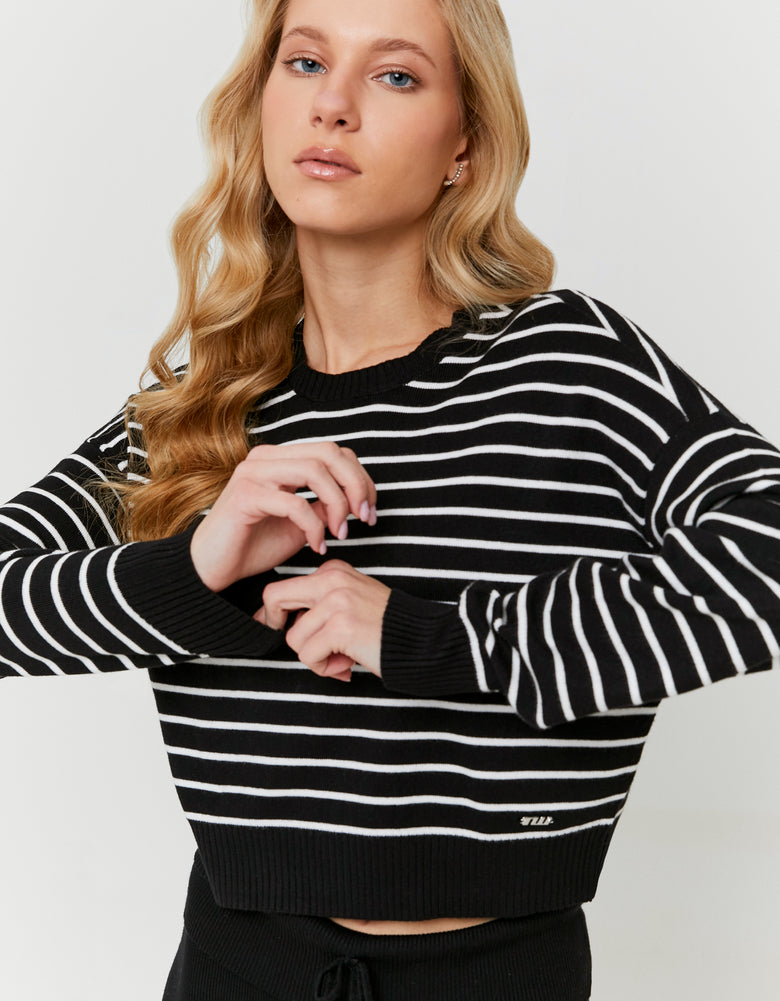 Sweater | Black-White