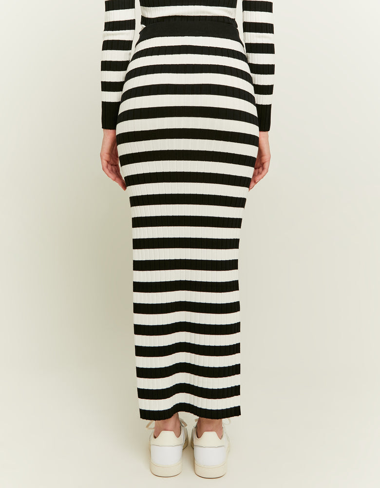 Long Knit Skirt | Off White - Black