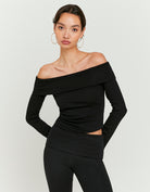 Off Shoulder T-Shirt | Black