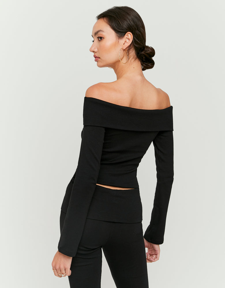 Off Shoulder T-Shirt | Black