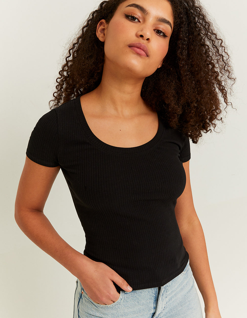 Basic Regular Fit T-shirt | Black