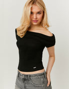 Boat neck Basic T-shirt | Black