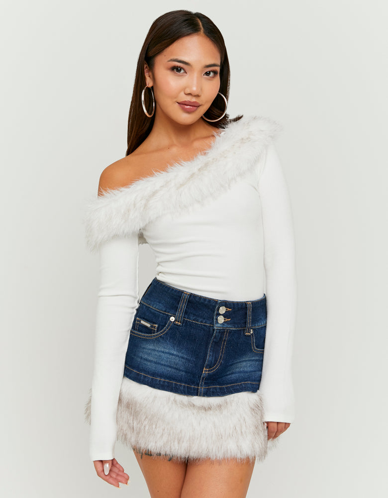 Asymmetric Top with Faux Fur | Off White